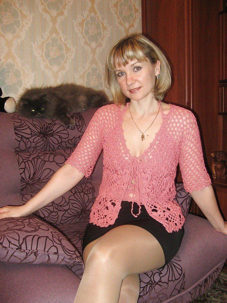 Русские зрелые ру. Русские женщины в возрасте. Русские женщины 40 лет. Взрослых женщин домашние.