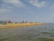 Пляж "Прибой" на берегу Каспийского моря в Махачкале.