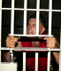 13.Замкнуть( LOCK UP)
