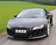красотка Audi R8