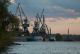 Самара, плавучие краны на реке Волге